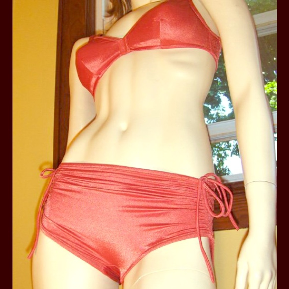 sExY VINTAGE 70s Coral 2 Piece Bikini Swimsuit